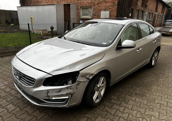 Volvo S60 cena 30900 przebieg: 168000, rok produkcji 2015 z Jarocin małe 407